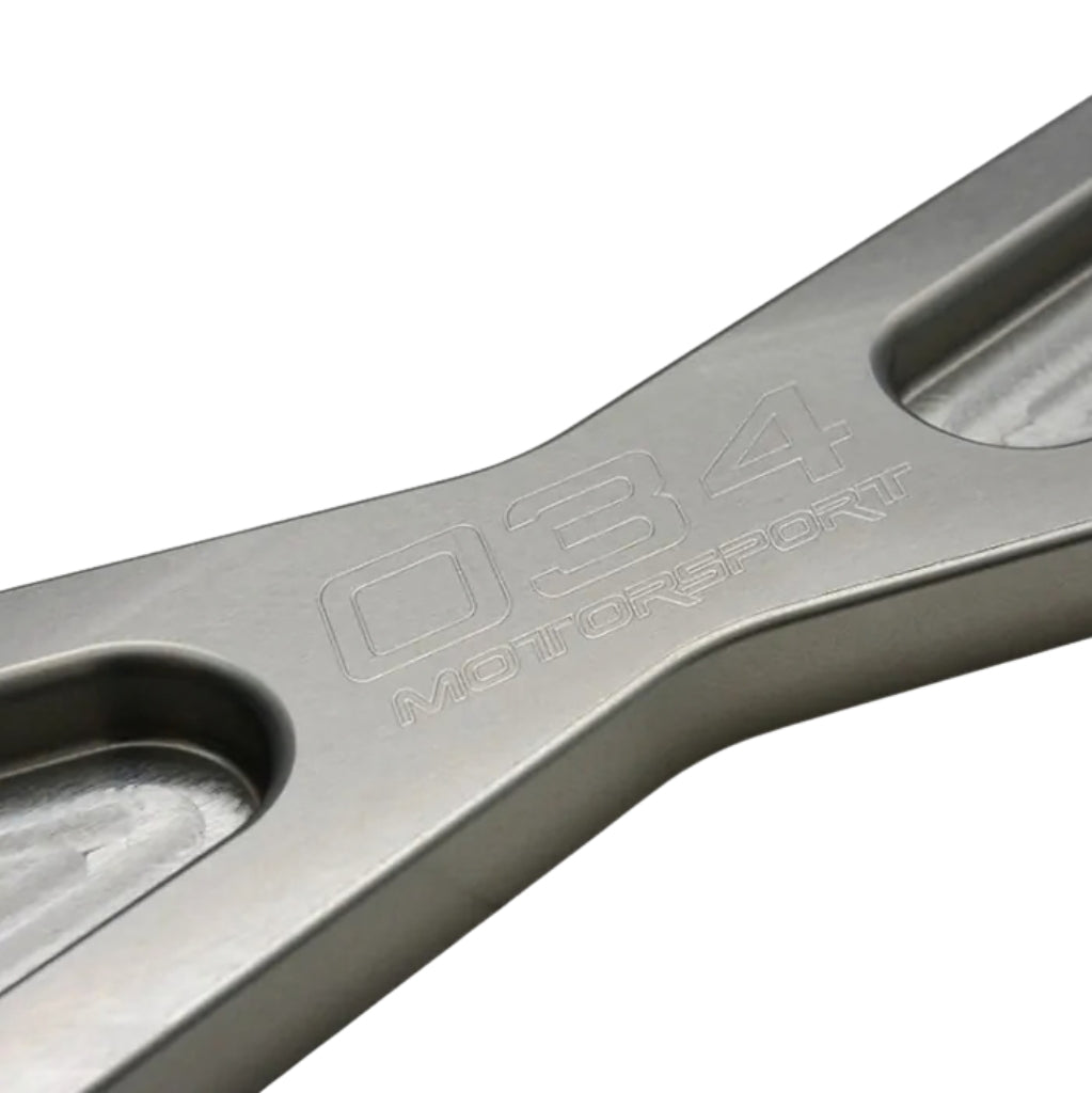 034 Motorsport - Barre anti-rapprochement en X en aluminium usiné - Audi A4 / A5