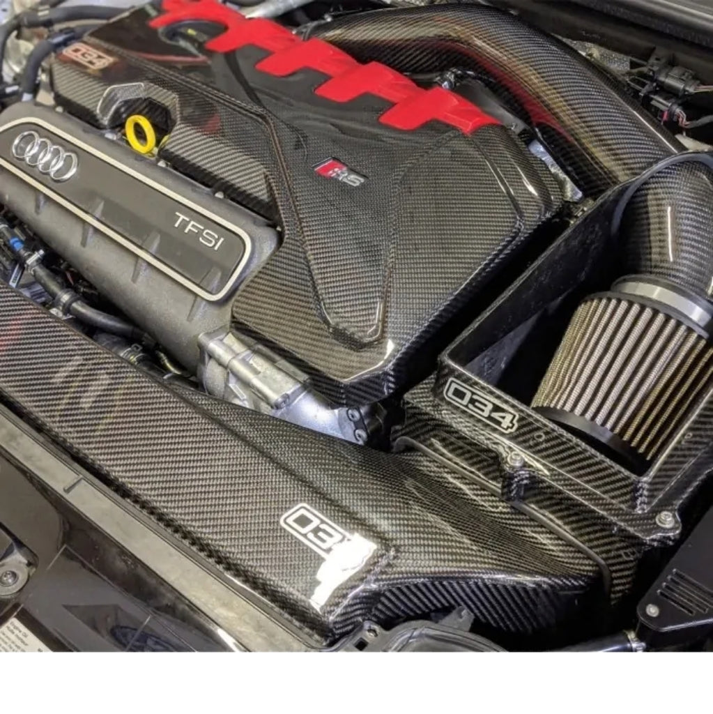 034 Motorsport : revêtement en fibre de carbone pour le capot moteur - Audi 8V RS3 / 8S TTRS