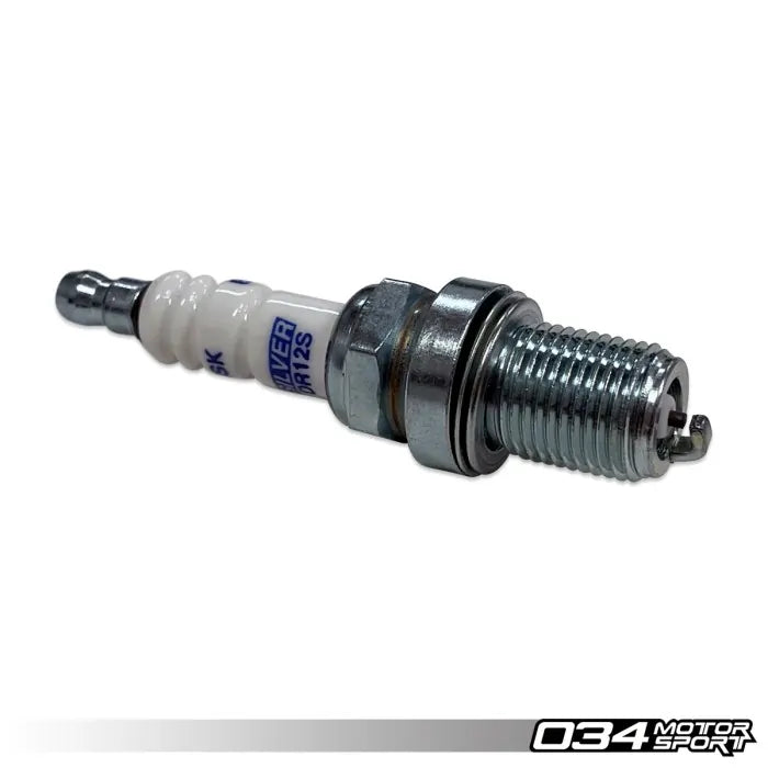 034Motorsport - Bougie d'allumage Brisk Racing DR12S argentée – Audi S4 / S5 B9