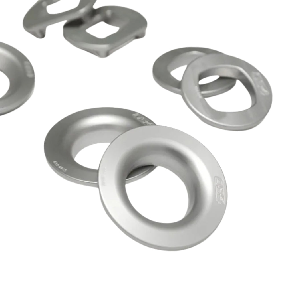 Kit d'inserts de sous-châssis arrière 034 Motorsport Billet pour BMW 325i E9X