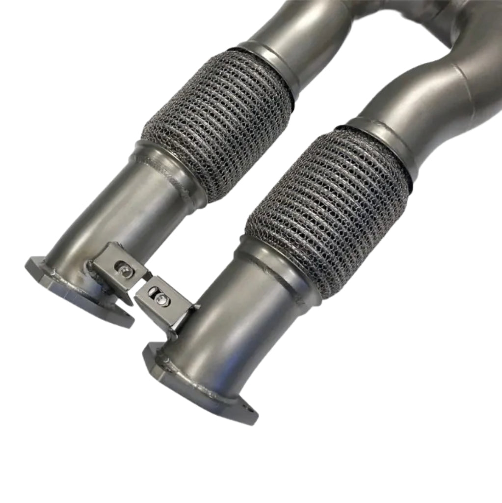 034 Motorsport : Downpipe de course en acier inoxydable moulé - Audi 8V.5 RS3 / 8S TTRS