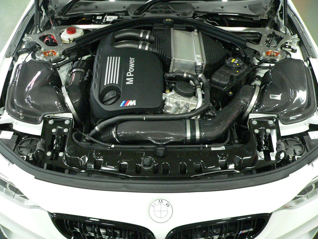 Admission d'air en carbone Gruppe M pour BMW M3 F80 M4 F8x4