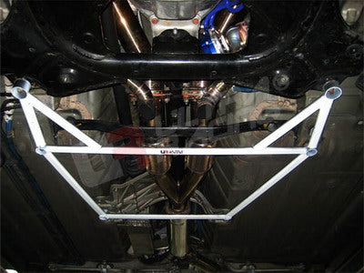Ultra 6-punts mid lower brace Nissan GTR R35