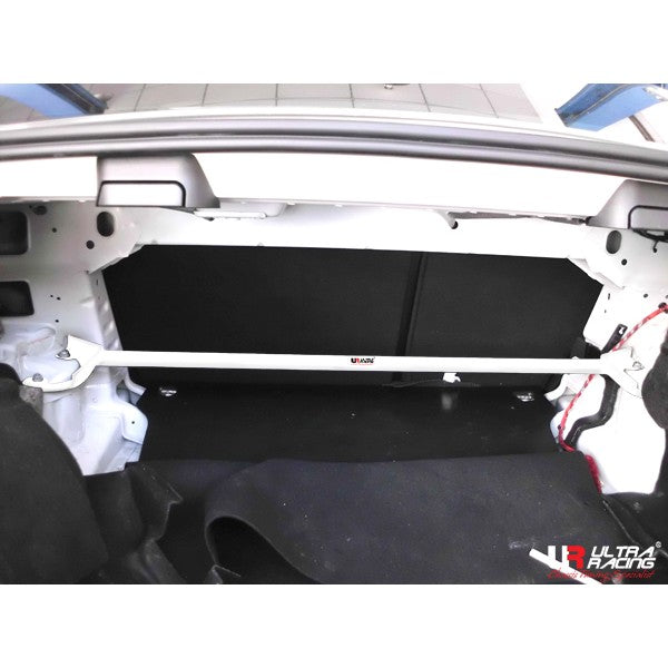 Ultra Veerpootbrug achter boven Mercedes C63 AMG W204