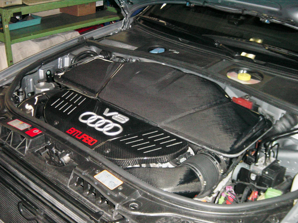 Admission d'air en carbone Gruppe M pour Audi RS6 C5 4.2 V8 1