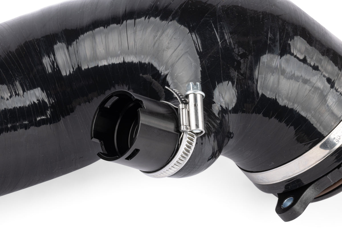 APR Turbo inlet kit Audi S3 8Y / Golf 8 R / Cupra Formentor