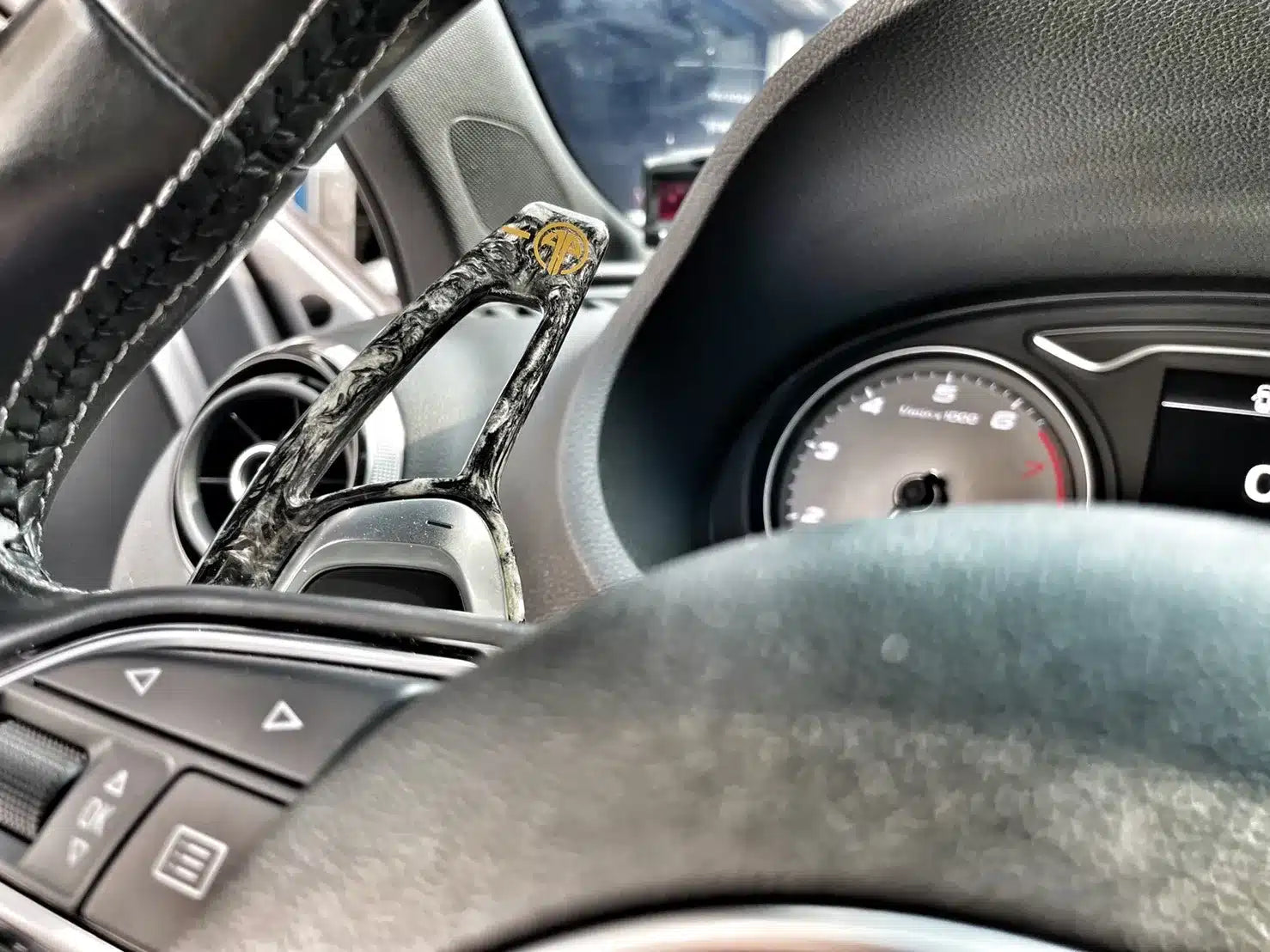 Palettes de changement de vitesse Armaspeed noires pour Audi S3 8V 2