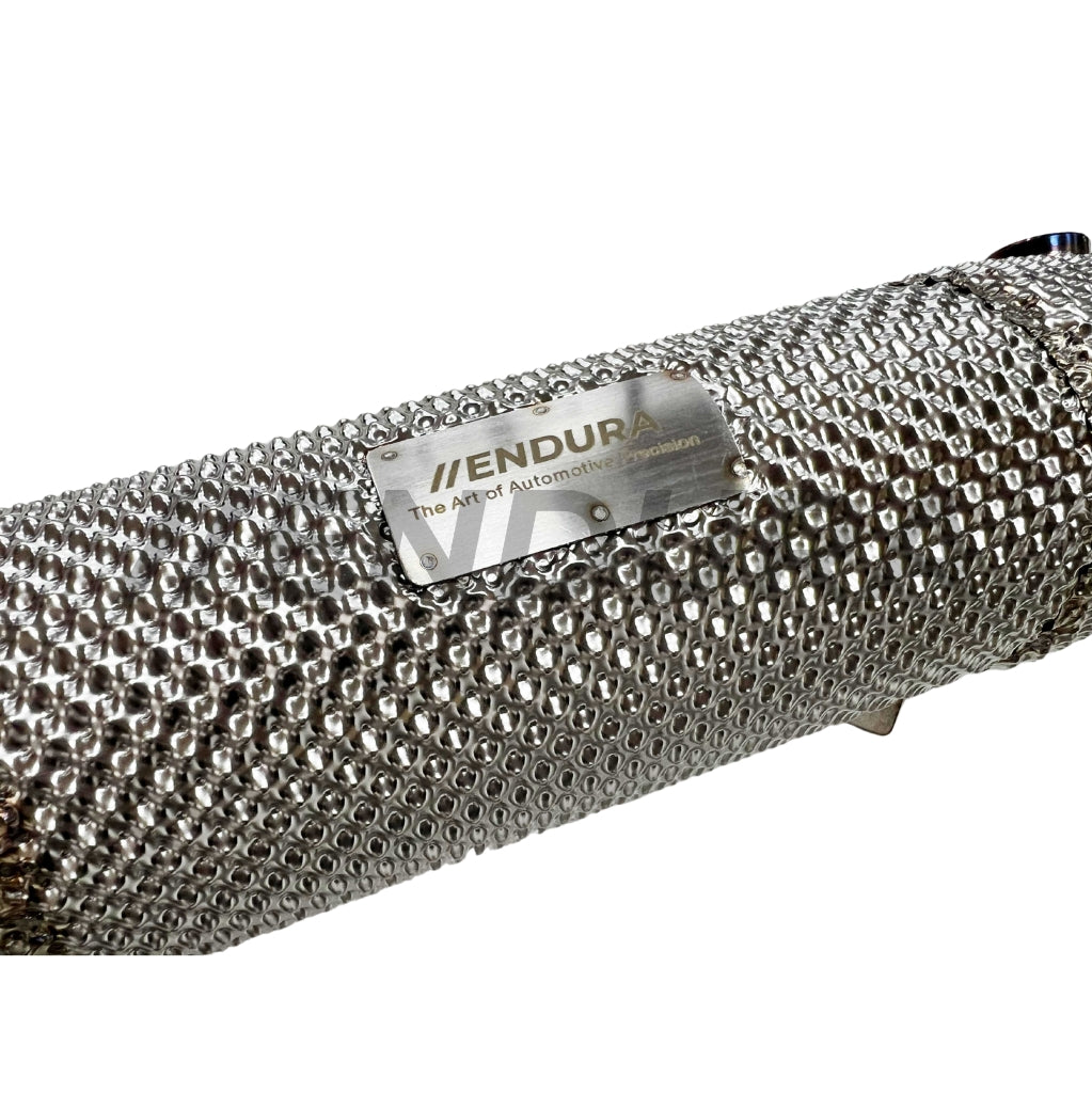 Tubo centrale Endura da 3,5″ per Nissan GT-R R35 con scudo termico