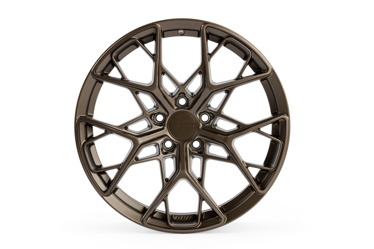APR Flow Formed velg Golf 7
