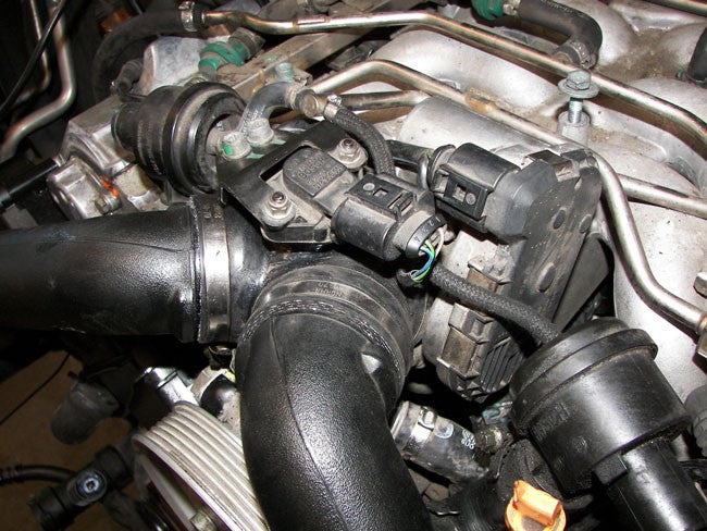 034 Motorsport Silikon-Drosselklappen-Ansaugschlauch Audi S4, A6 04