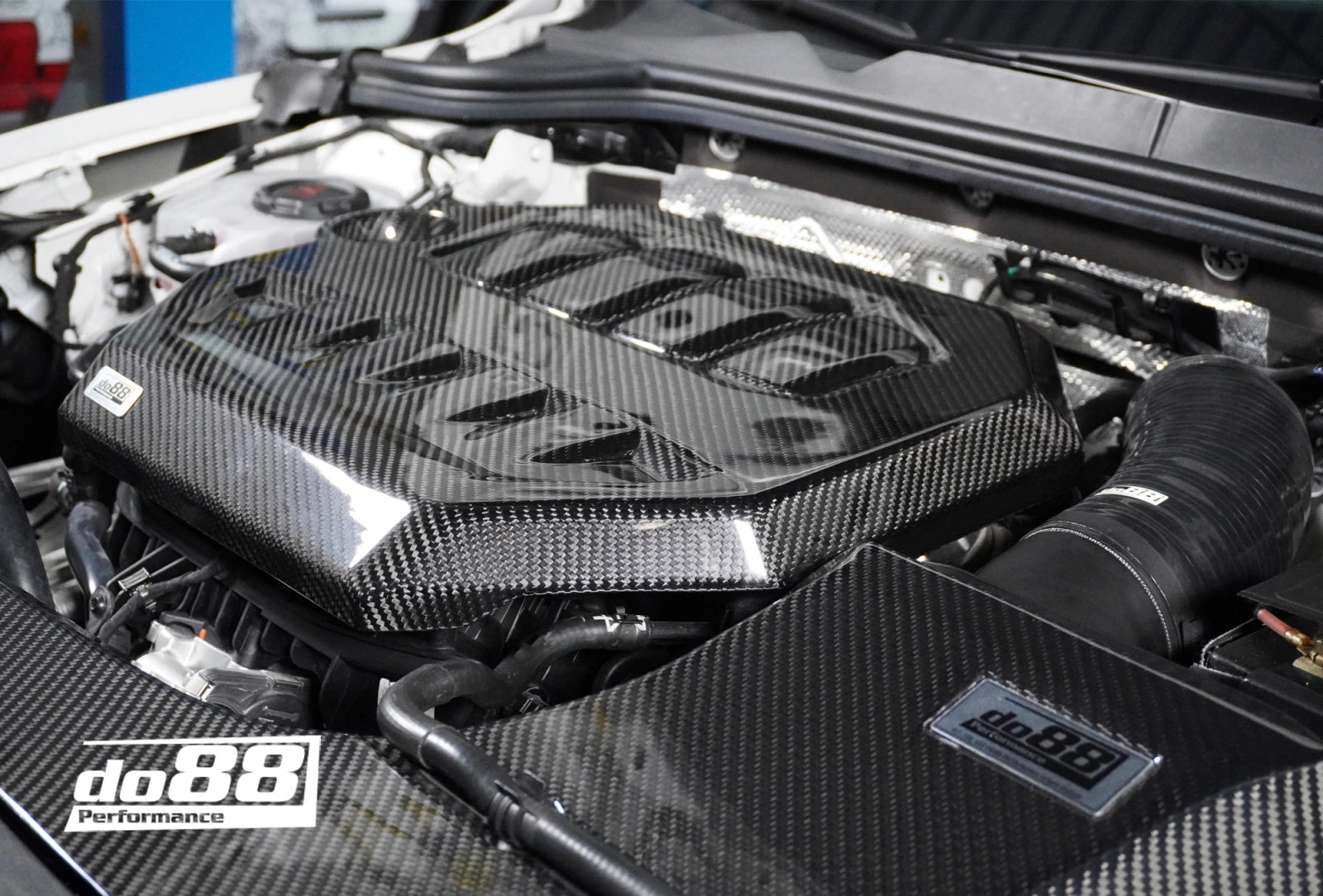 do88 carbon engine cover vw golf mk8 gti r 7