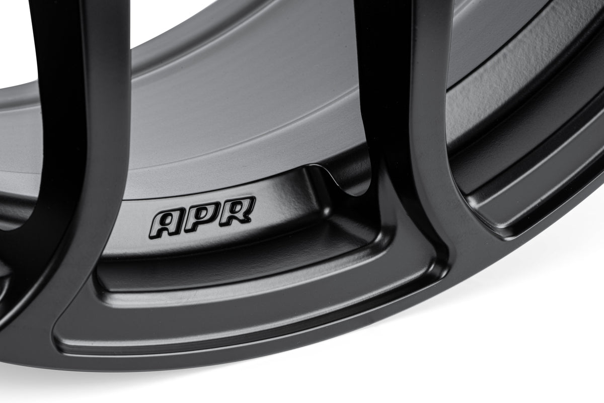 APR Flow Formed velg Golf 7