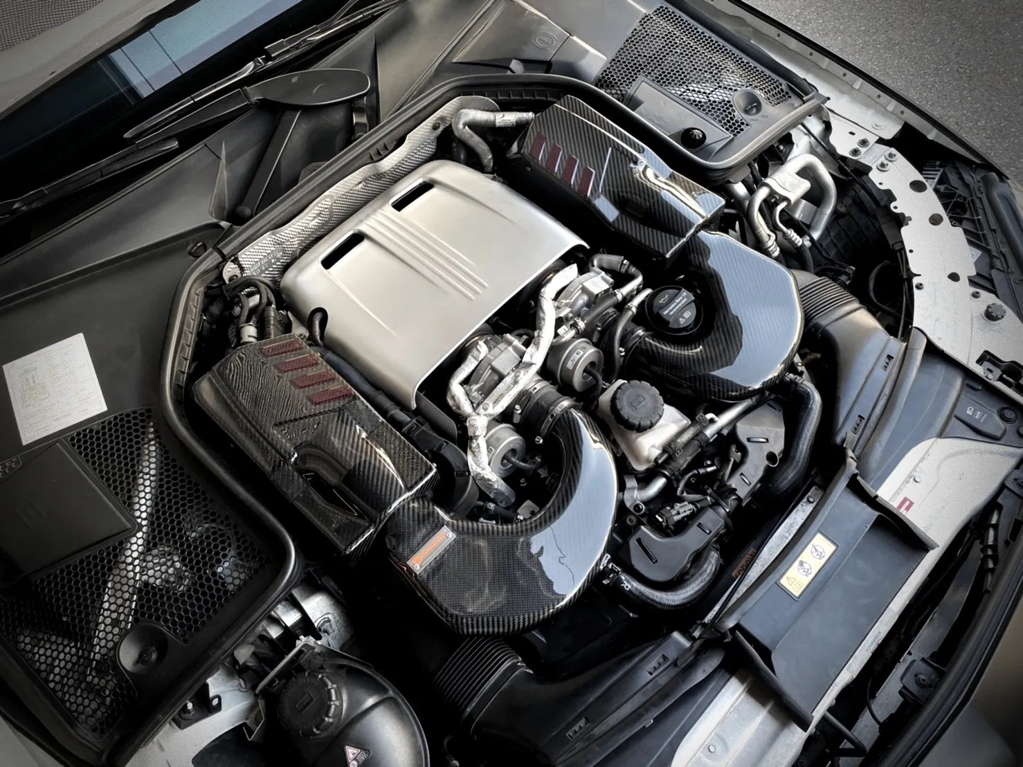 Armaspeed Carbon Fiber Air Intake Mercedes C63 AMG W205-6