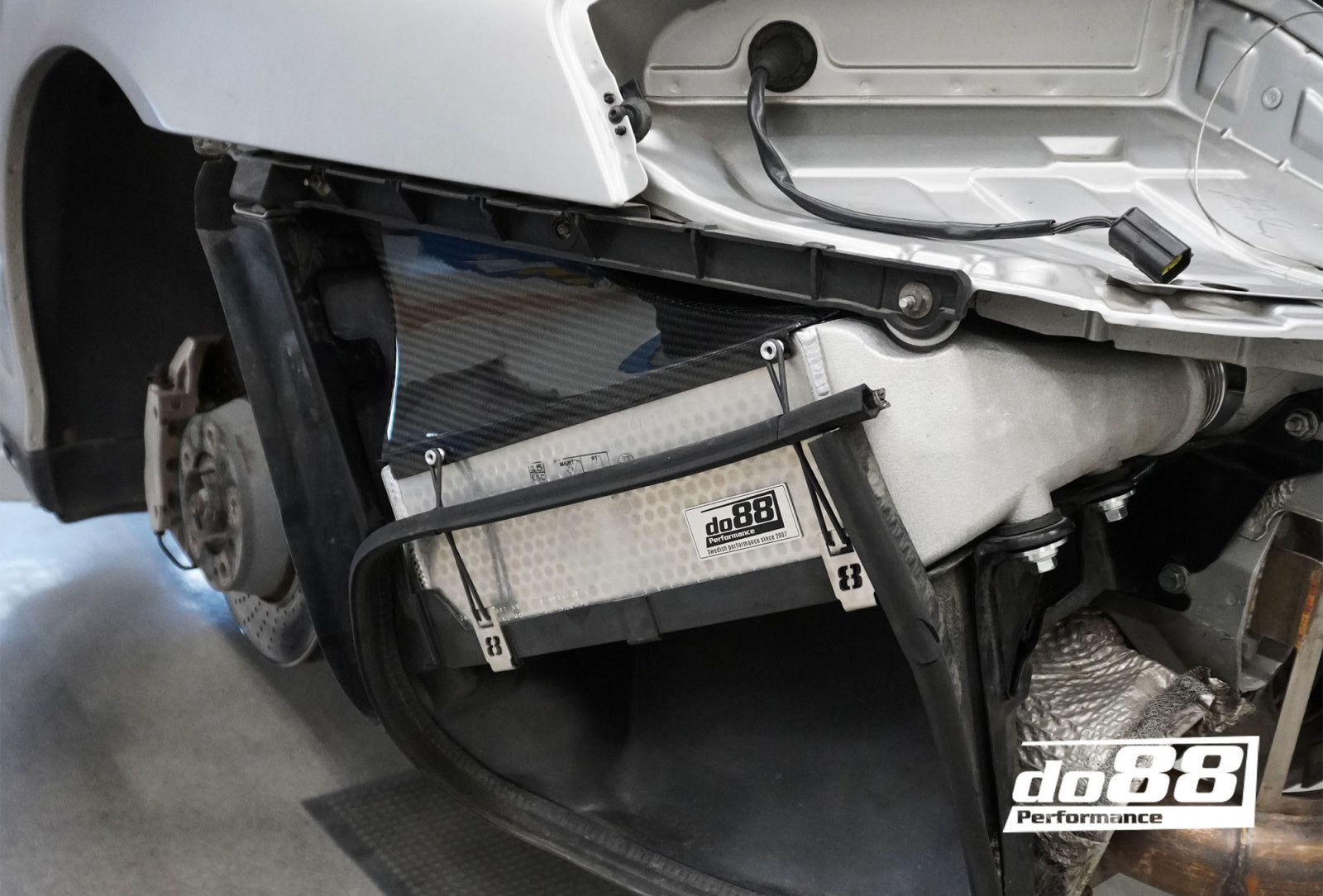 DO88 - BigPack Intercooler kit - Porsche 911 996 Turbo 10