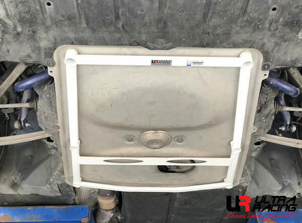 Ultra 6-punts subframe brace BMW M2 F87