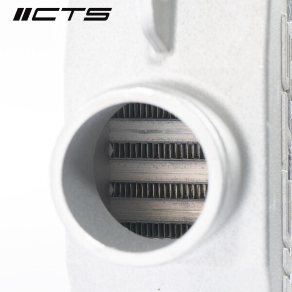 CTS Turbo Front Mount Intercooler Volkswagen Golf 7.5 GTI en Golf 7.5 R-2