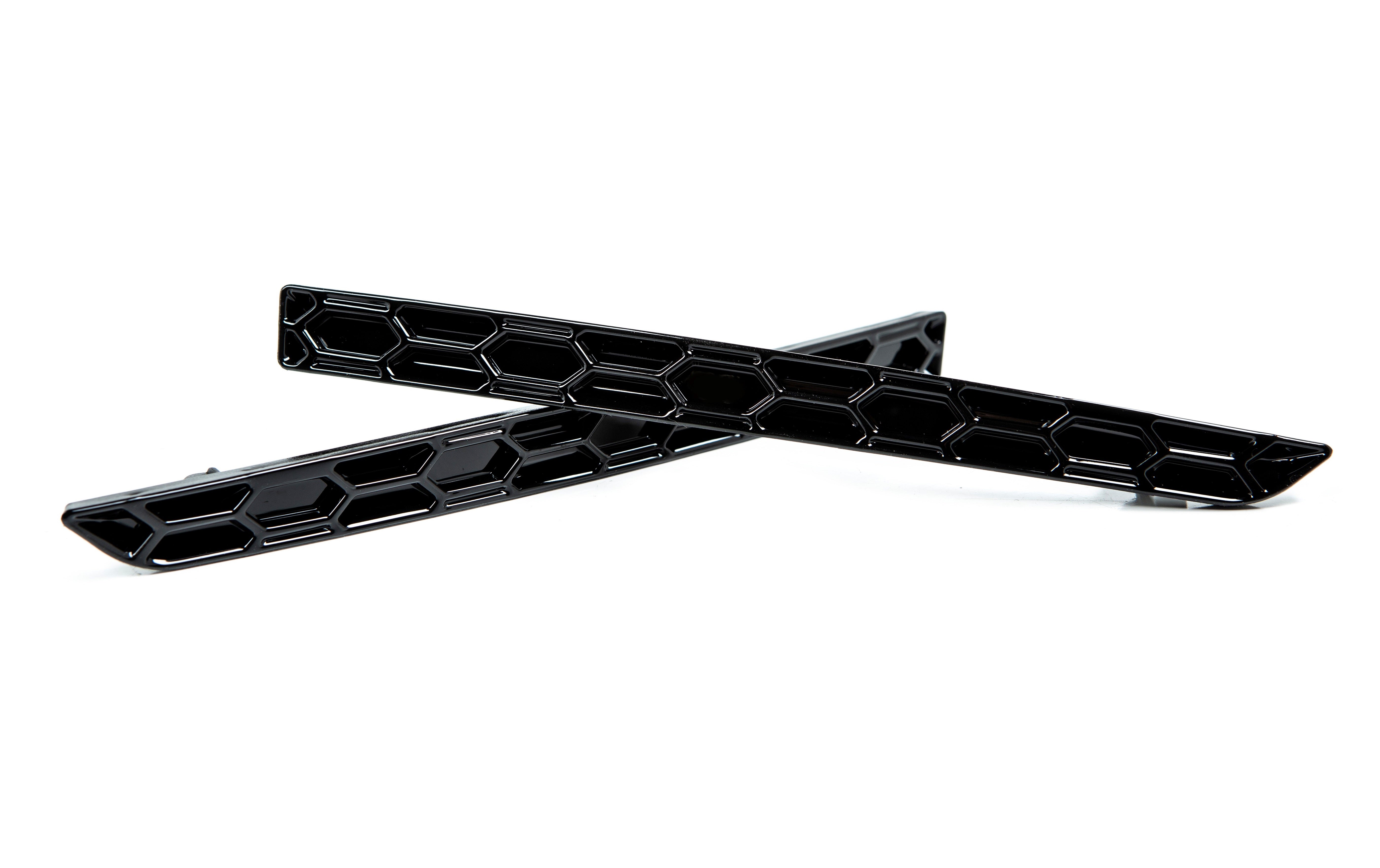 Acexxon Honeycomb reflector deletes BMW M3 F80 / M4 F8x