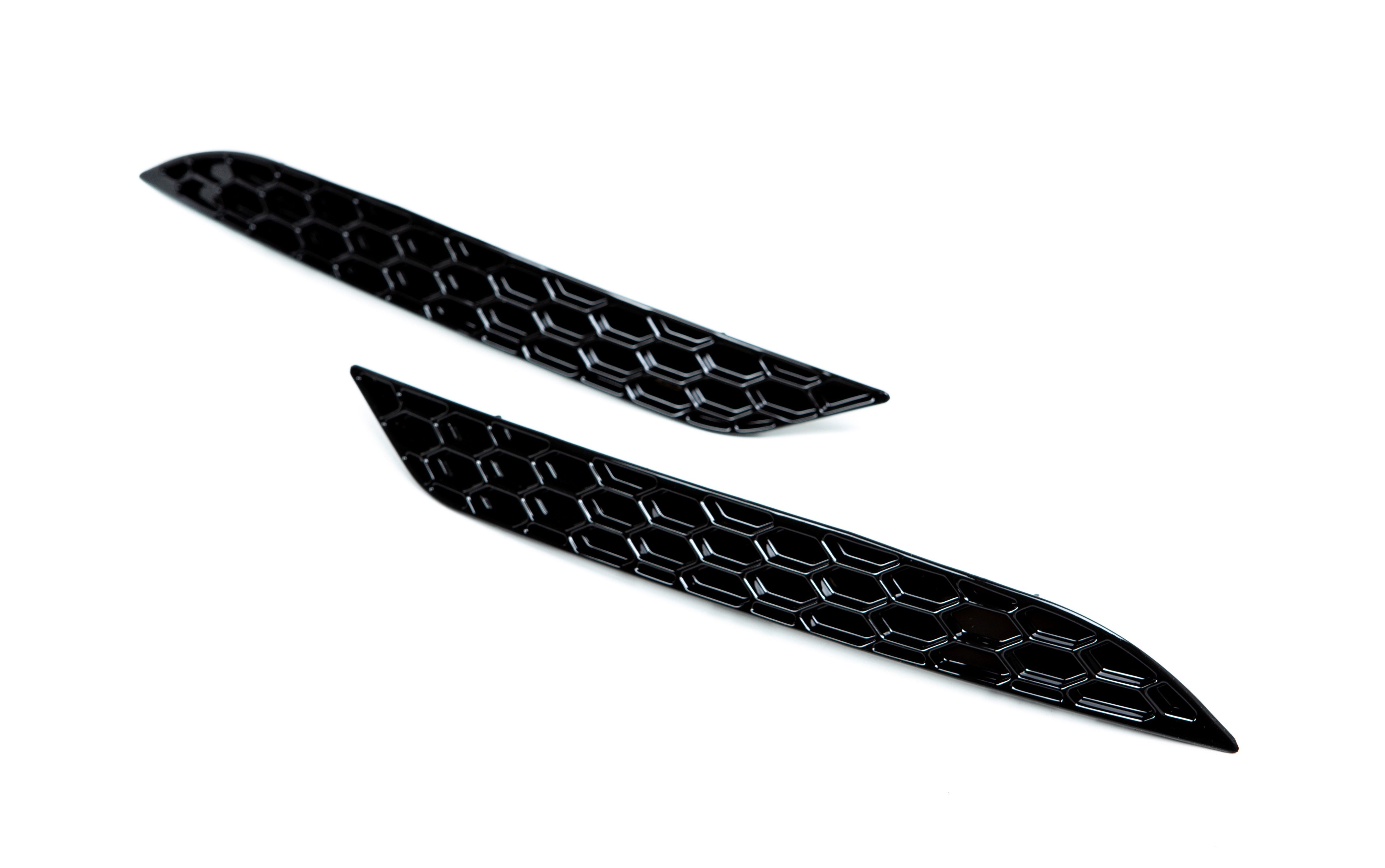Acexxon Honeycomb reflector deletes Volkswagen Golf 7.5 GTI / R