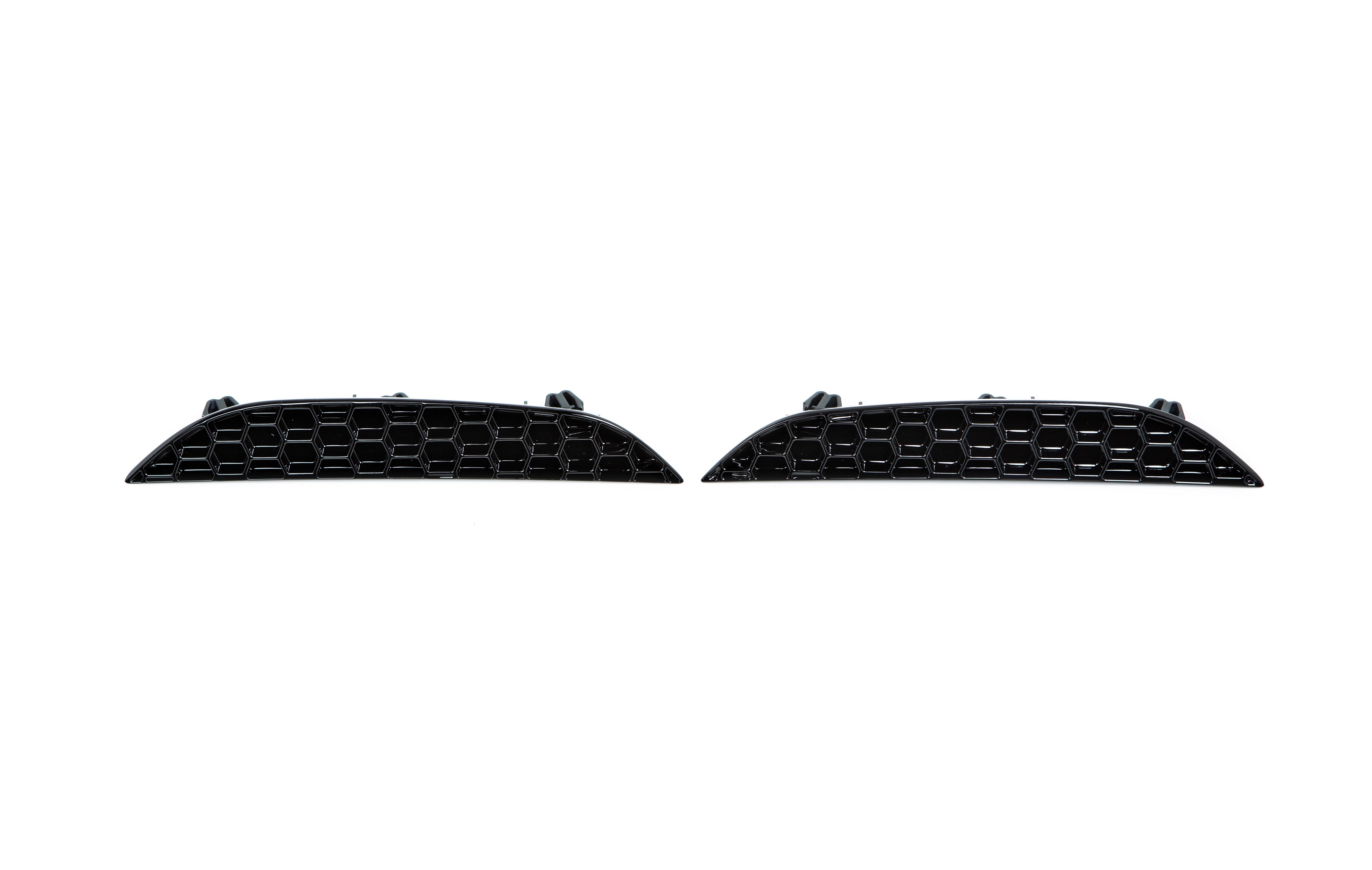 Acexxon Honeycomb reflector deletes BMW M5 F90