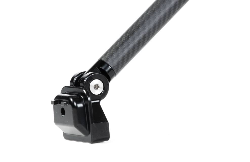 Barre anti-rapprochement arrière en carbone Racingline pour Volkswagen Golf 7 GTI / R-4