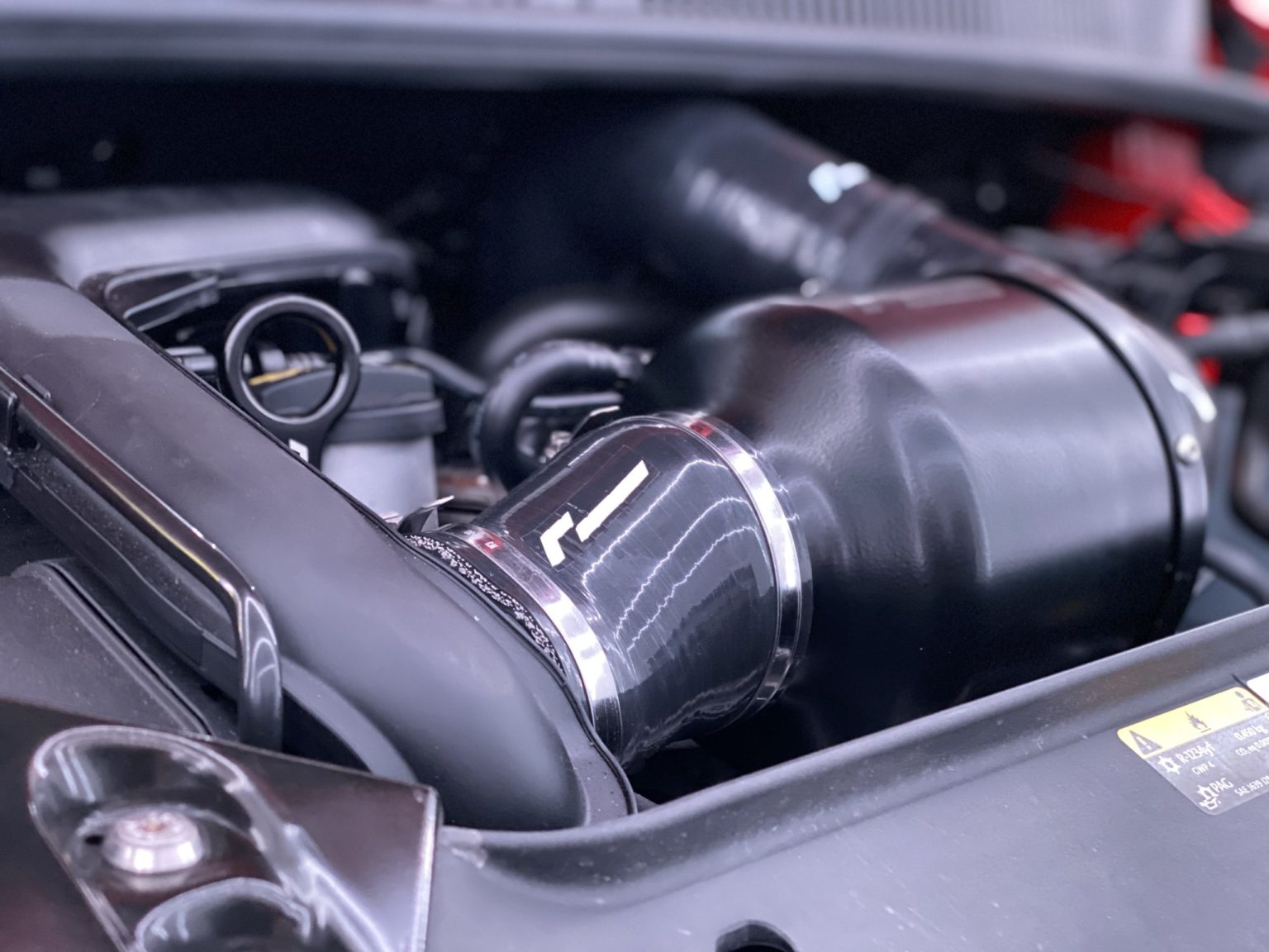 Racingline Performance intake kit Volkswagen UP GTI-7