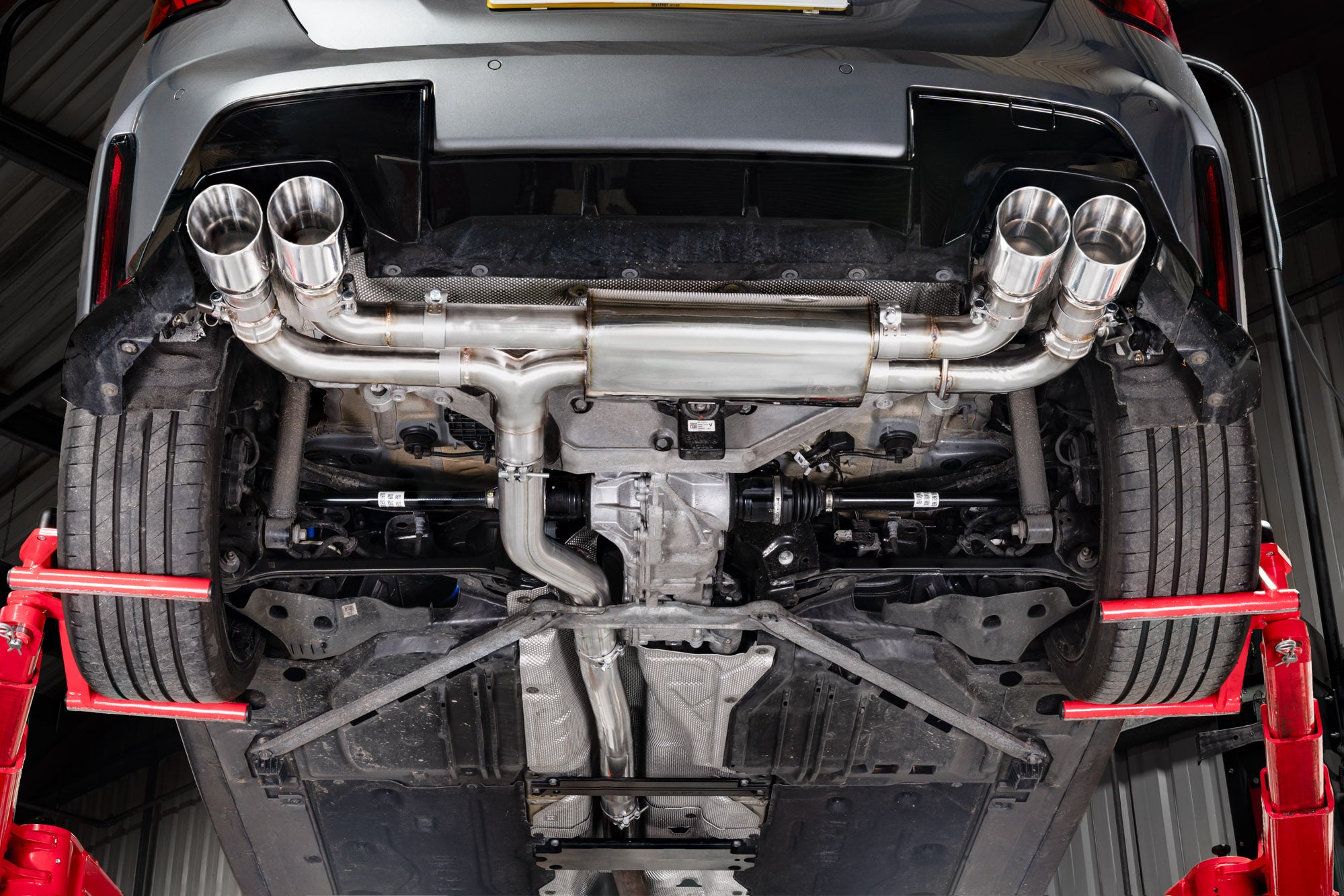 Scorpion Catback-Auspuffanlage BMW M135i F70-14