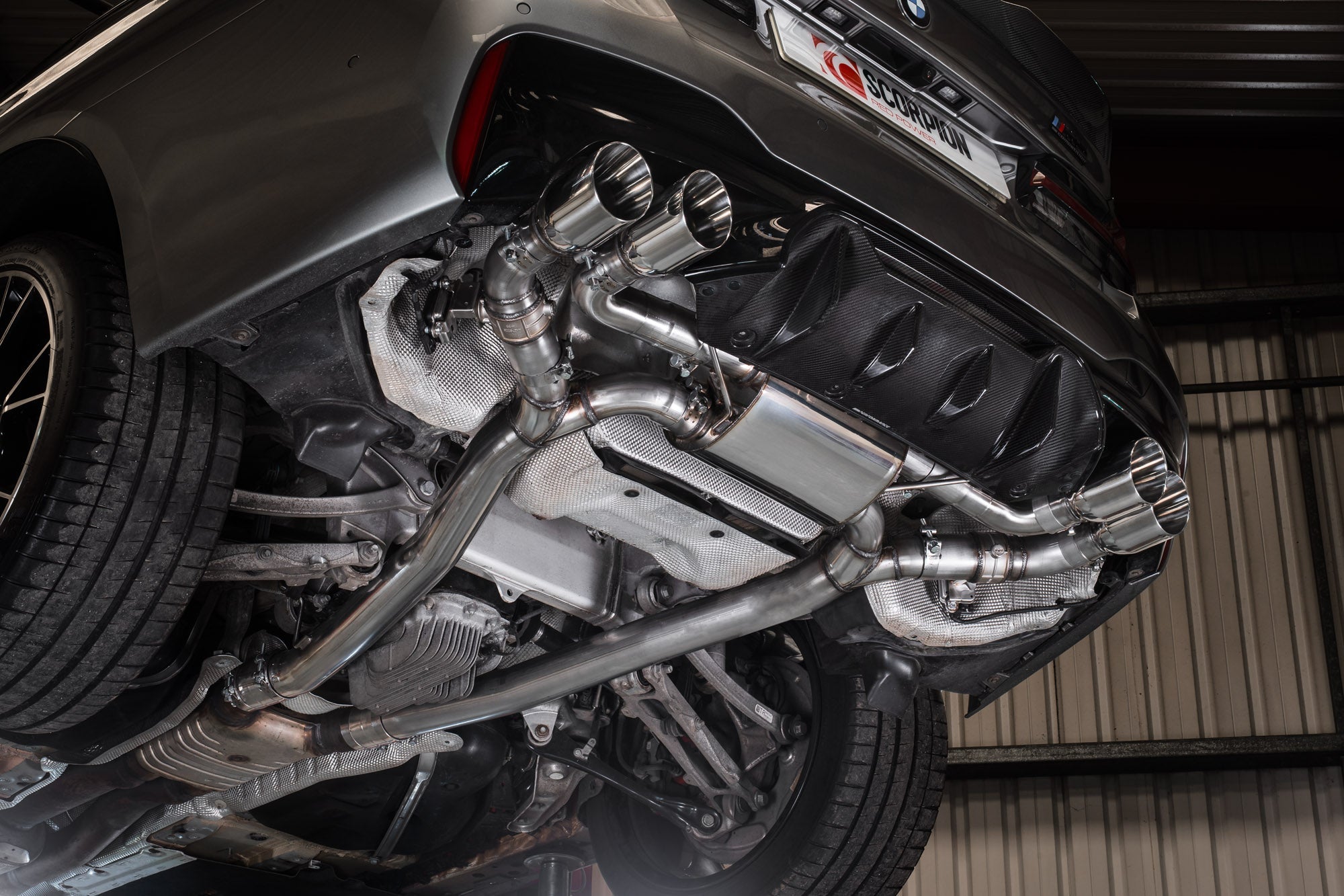 Scorpion Half uitlaat BMW M5 F90-14