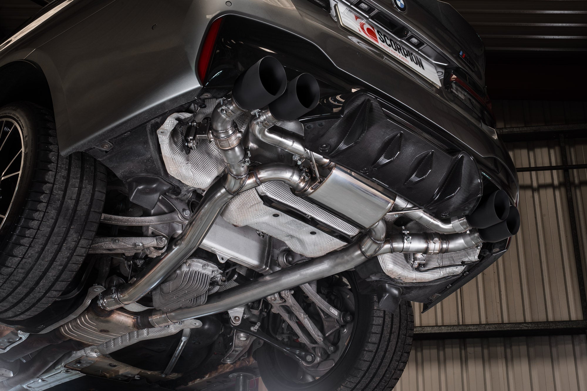 Scorpion Half uitlaat BMW M5 F90-9