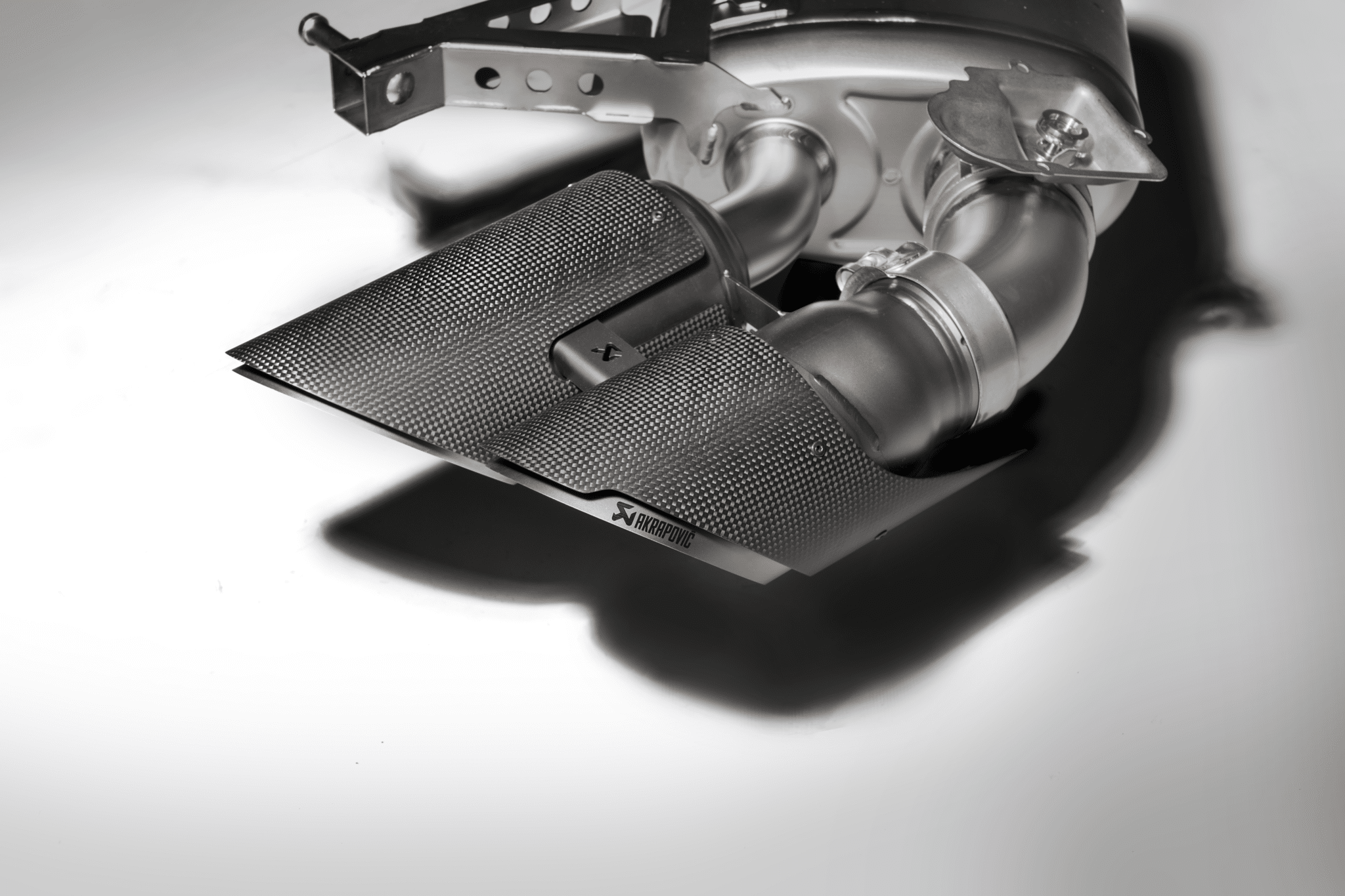 Układ wydechowy Akrapovič Evo Line Porsche Macan S 95B 3