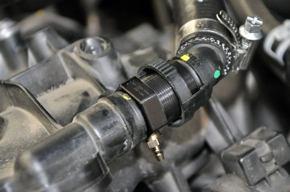 034 Motorsport Krümmer-Ladedruckanschluss 2.0T FSI TFSI TSI 04