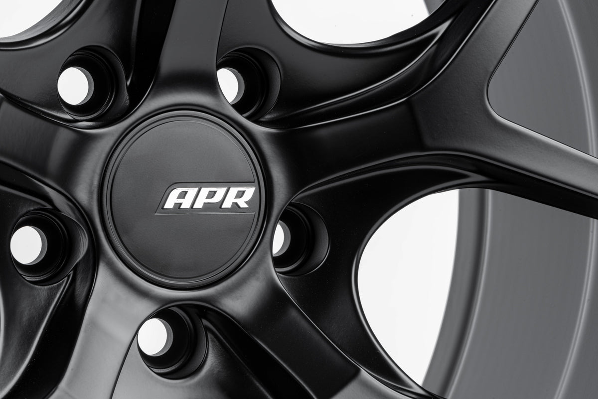 APR Flow Formed velg Volkswagen Golf