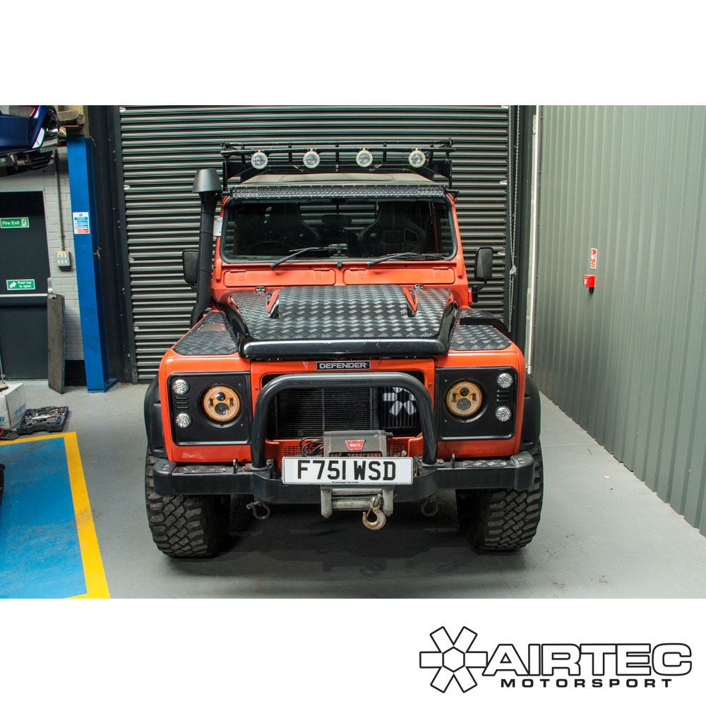 Airtec Seitenladeluftkühler Land Rover Defender (2.5 300TDI)4