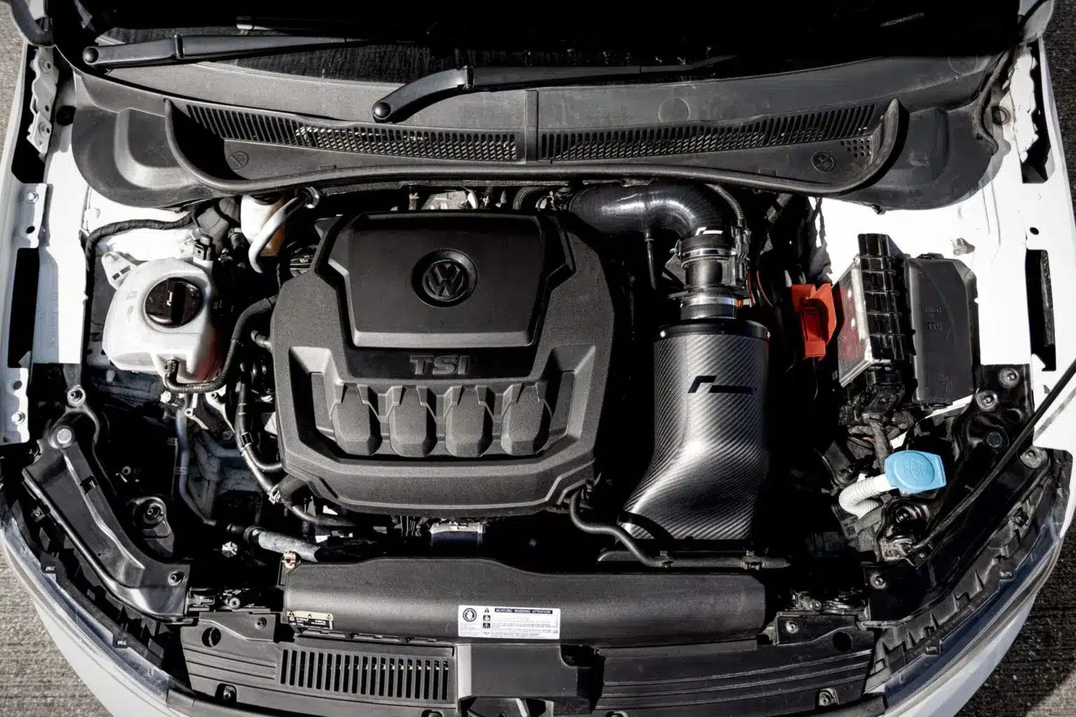 Racingline Carbon Air Intake Kit Polo Mk6 GTI 5