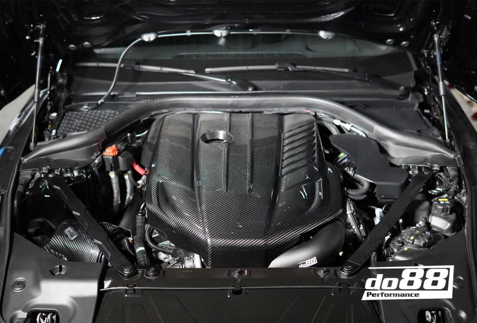 DO88 - Carbon Motorafdekking - Toyota GR Supra A90 MK5 B58 4