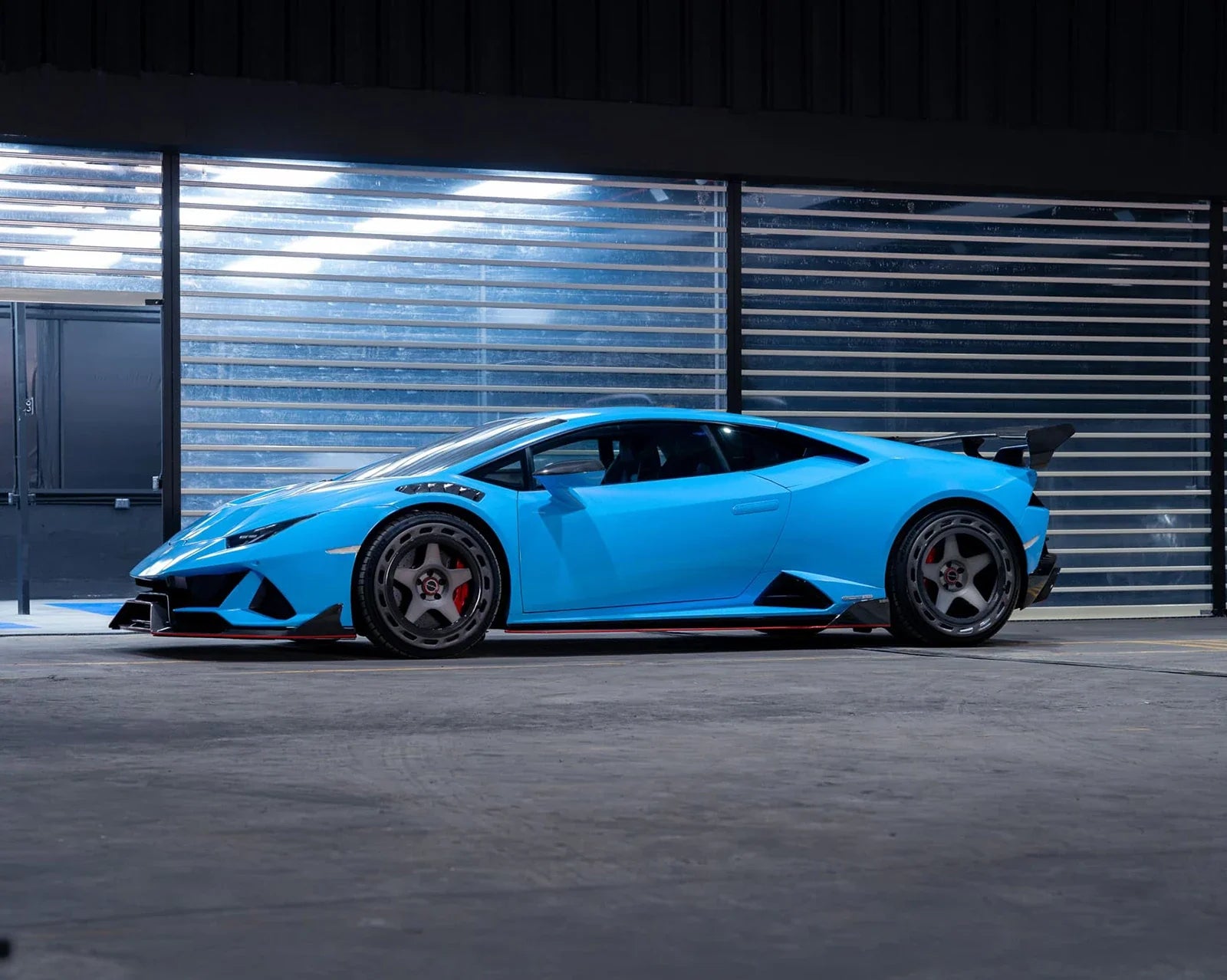 Verstellbares Lamborghini Huracán Frontliftsystem 2 (links)
