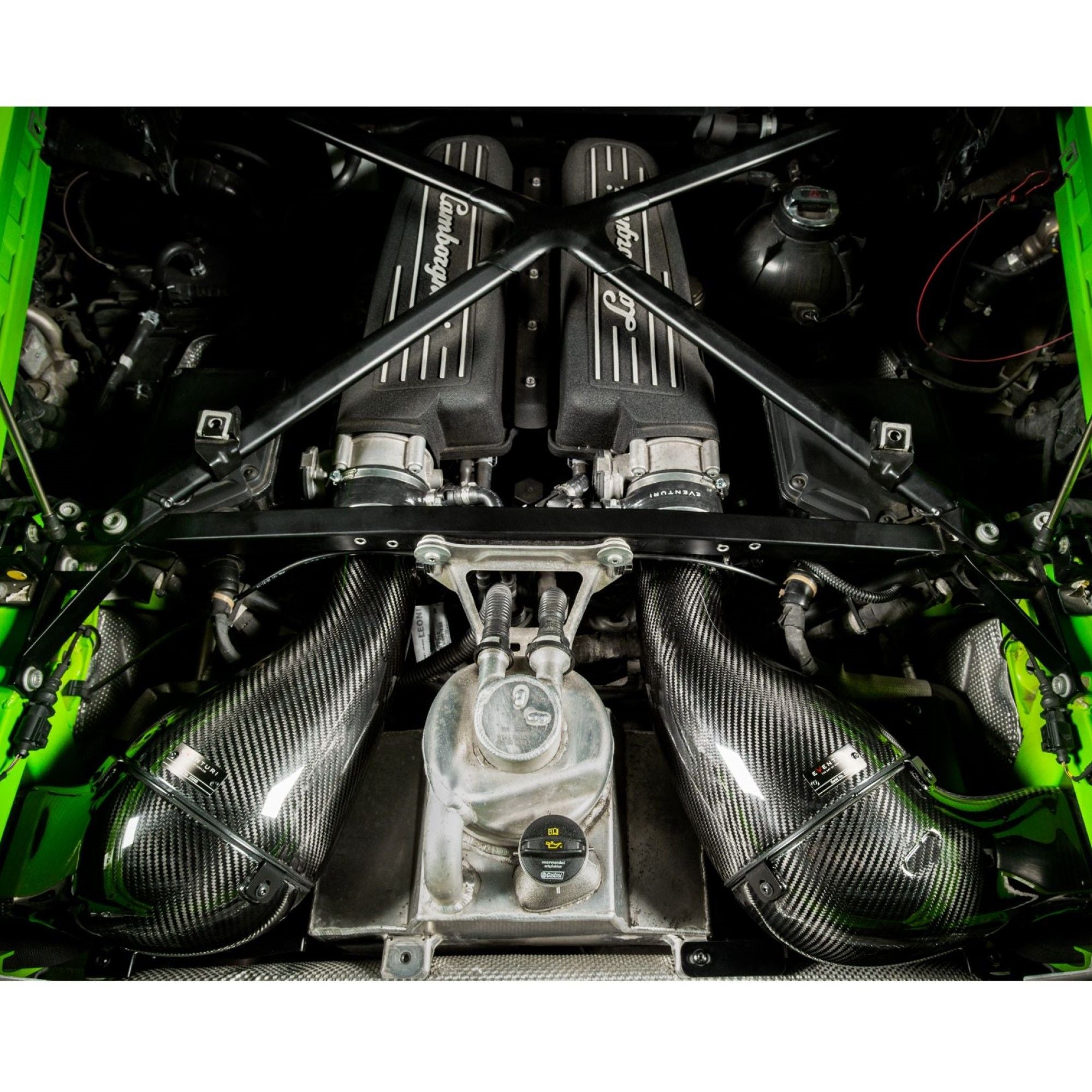 Eventuri Carbon Fiber Intake Audi R8 V10 / Lamborghini Huracan