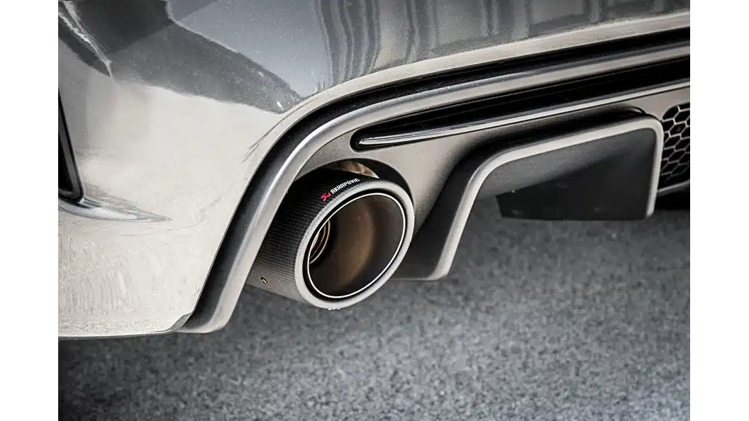 Akrapovic Slip-On-Auspuffanlage für Abarth 595 595C Turismo 3