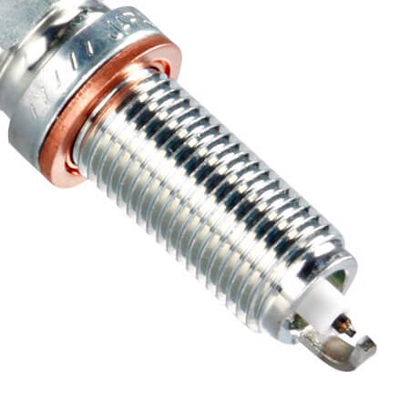 NGK SILZKFR8D7S Racing Bougies – Mercedes A45 AMG / CLA45 AMG M133