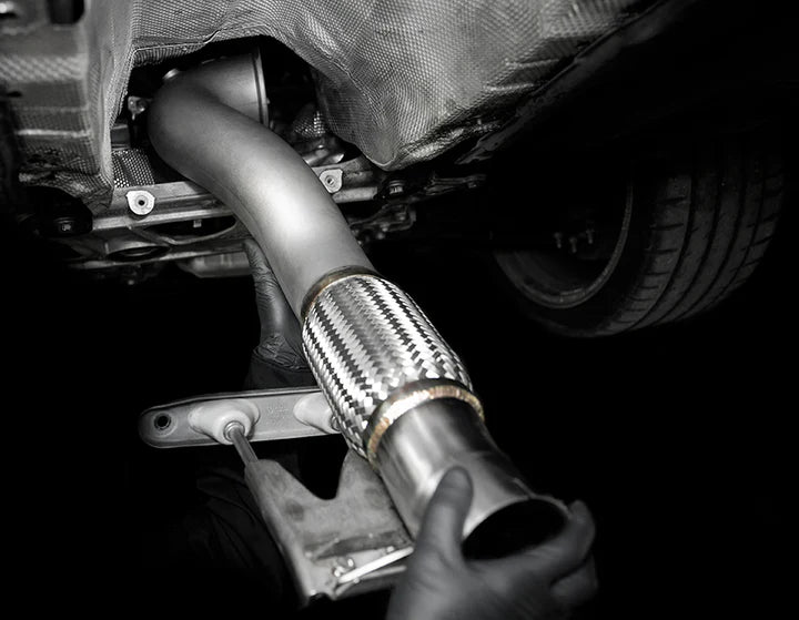 Système d'échappement IE Performance Downpipe pour Audi RS3 8V 2.5T 03
