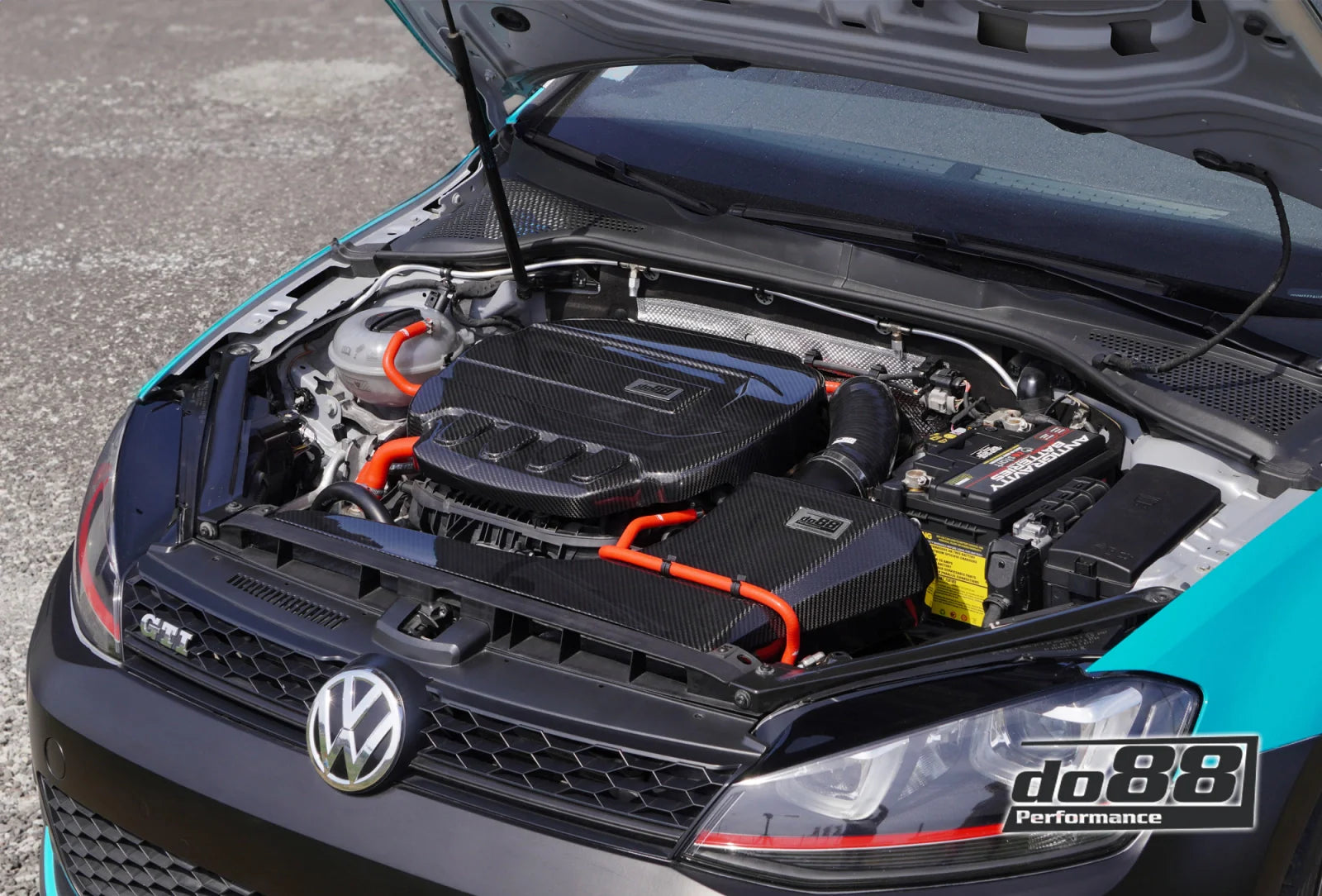 Cache-moteur en carbone do88 pour VW Golf 7 GTI R 3