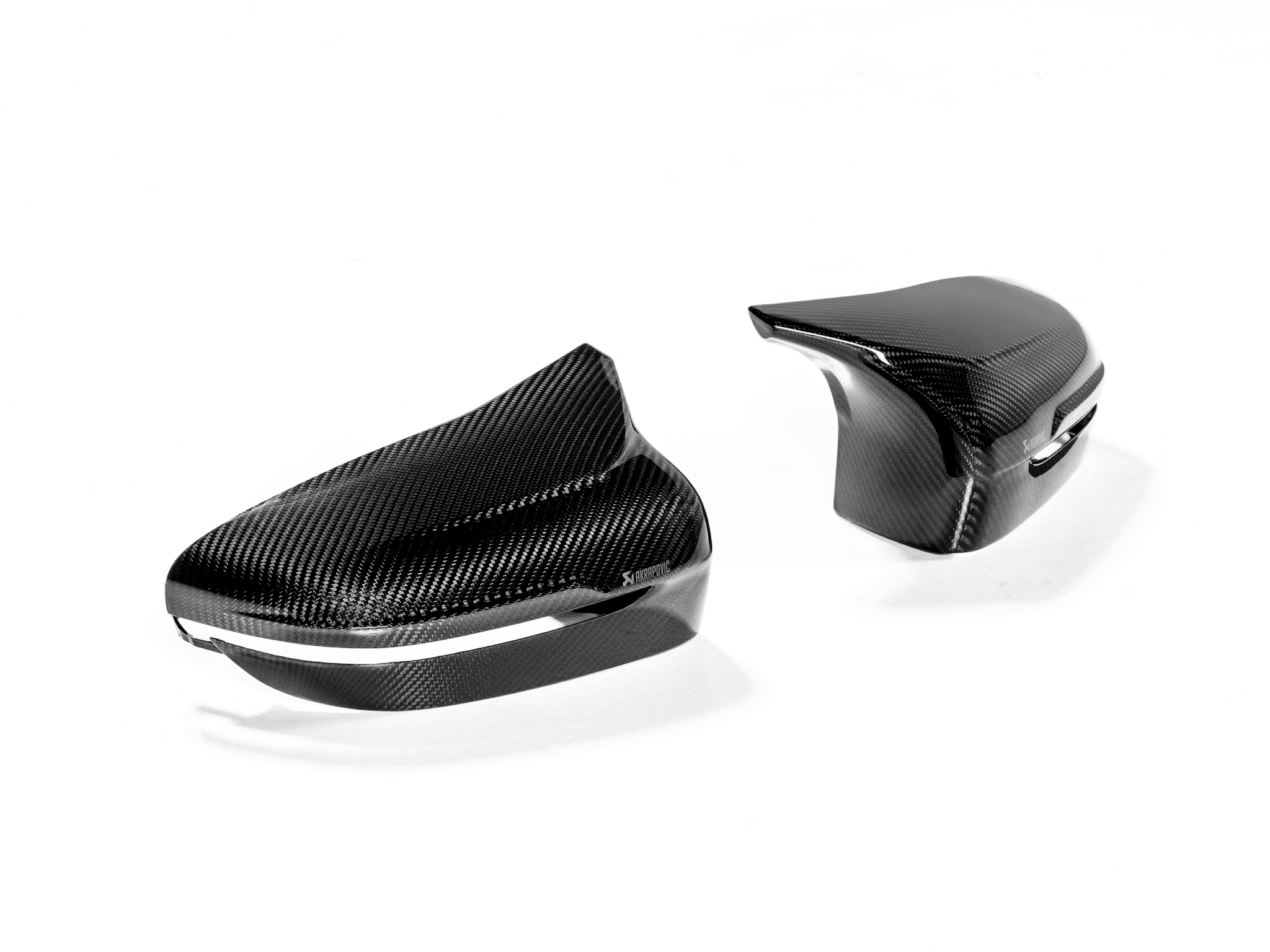 Ensemble de coques de rétroviseurs latéraux Akrapovic en carbone brillant pour BMW M5 F90