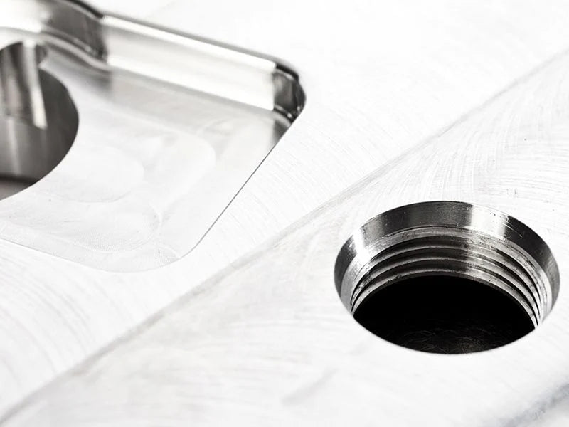 IE Billet Kleppendeksel 2.0T FSI motoren 04