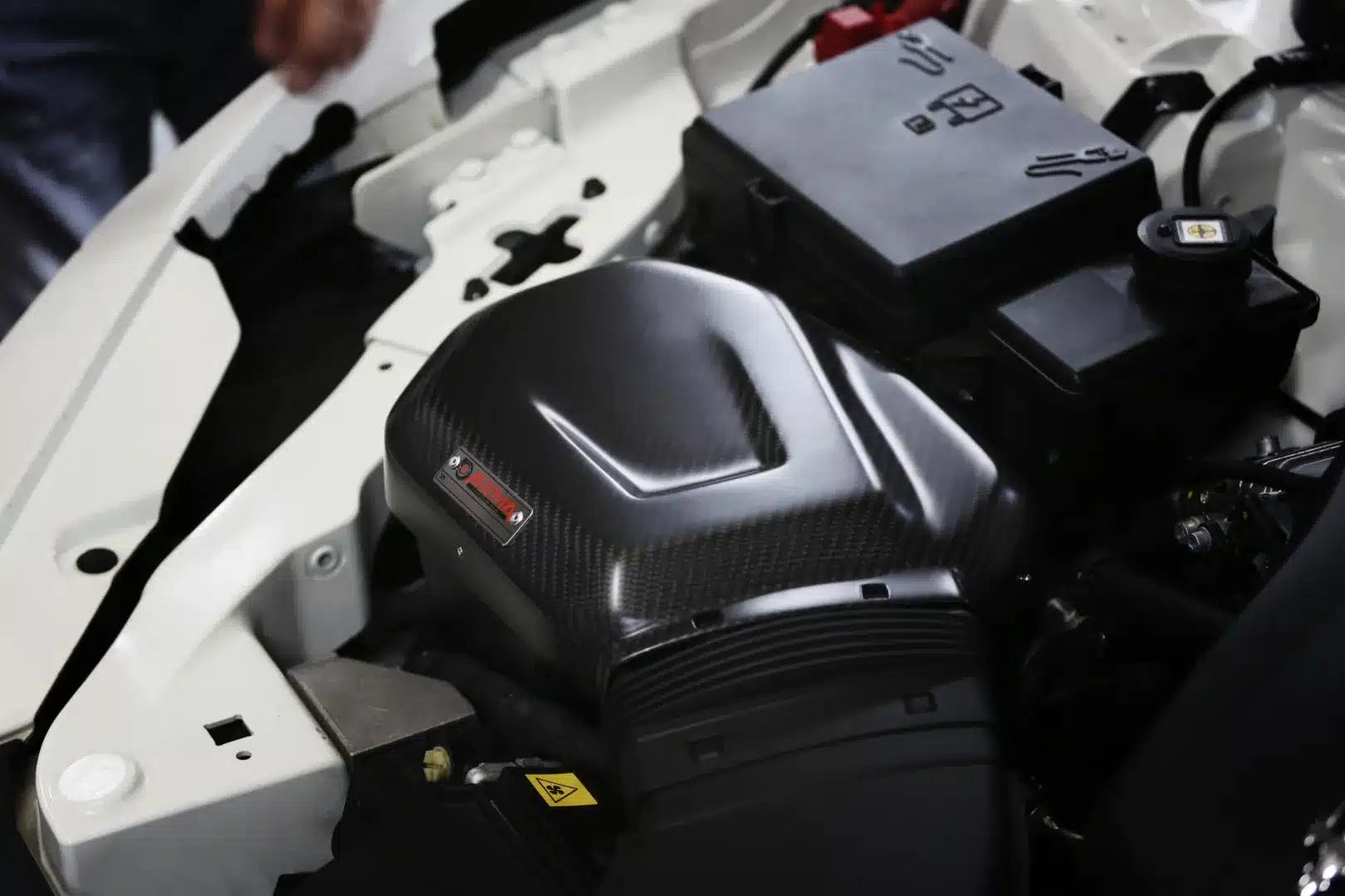 Armaspeed Luftansaugung Carbon Maserati Ghibli S SQ4 3.0T 2