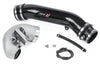 APR – 4″ Carbon Fiber Turbo Inlaat Kit – Audi RS3 8V.5 / RS3 8Y en TTrs 8S