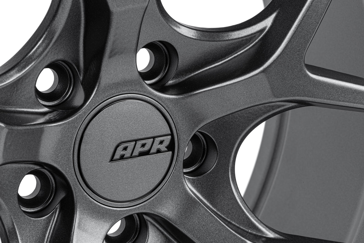 APR Flow Formed velg Golf 7