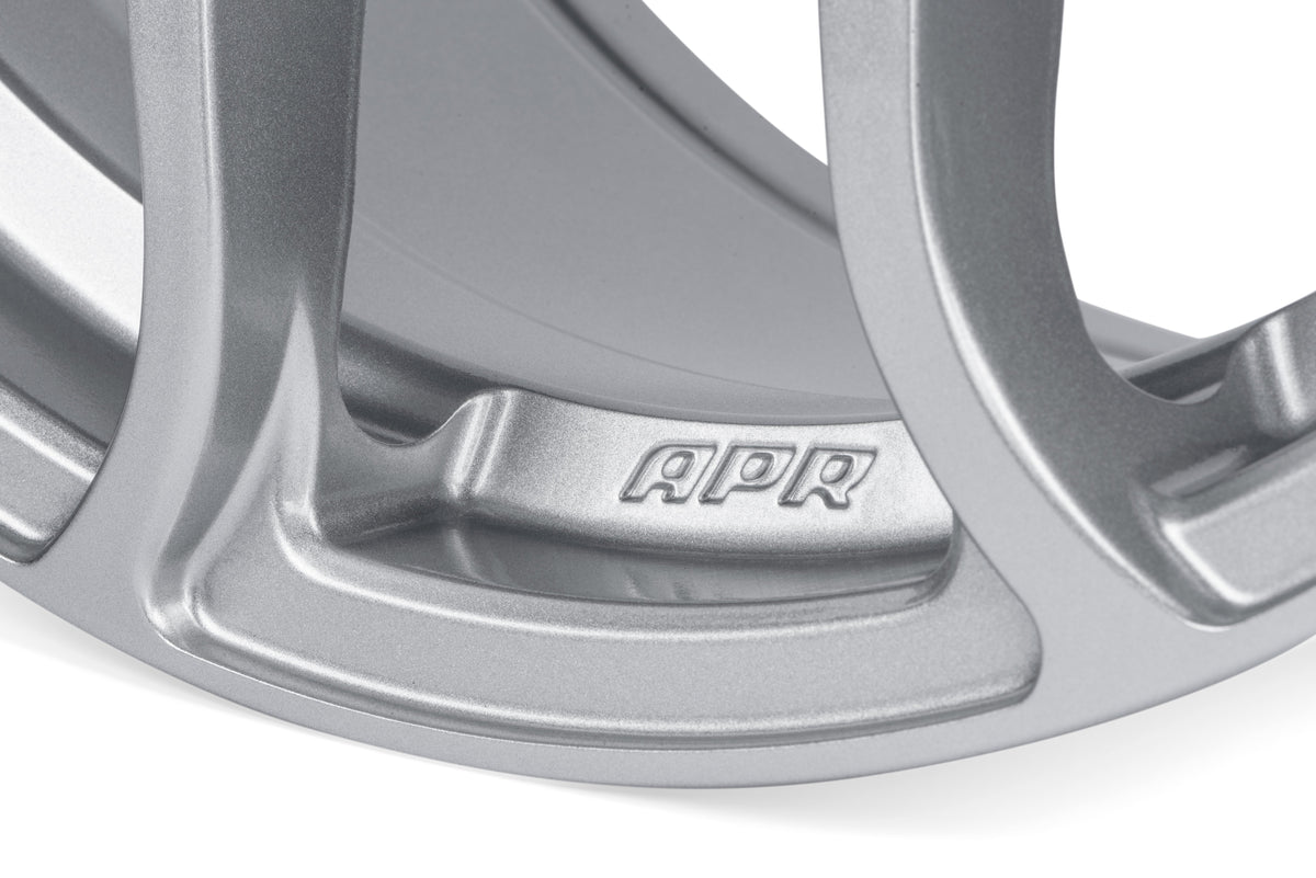 APR Flow Formed velg Audi Golf 7