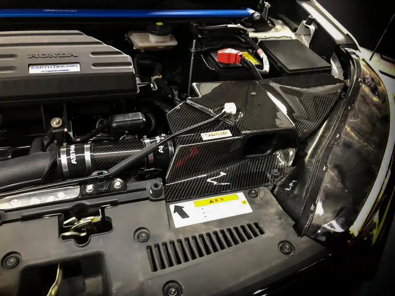 Armaspeed - Wlot powietrza + osłona + OEM - Honda CR-V MKV 1.5