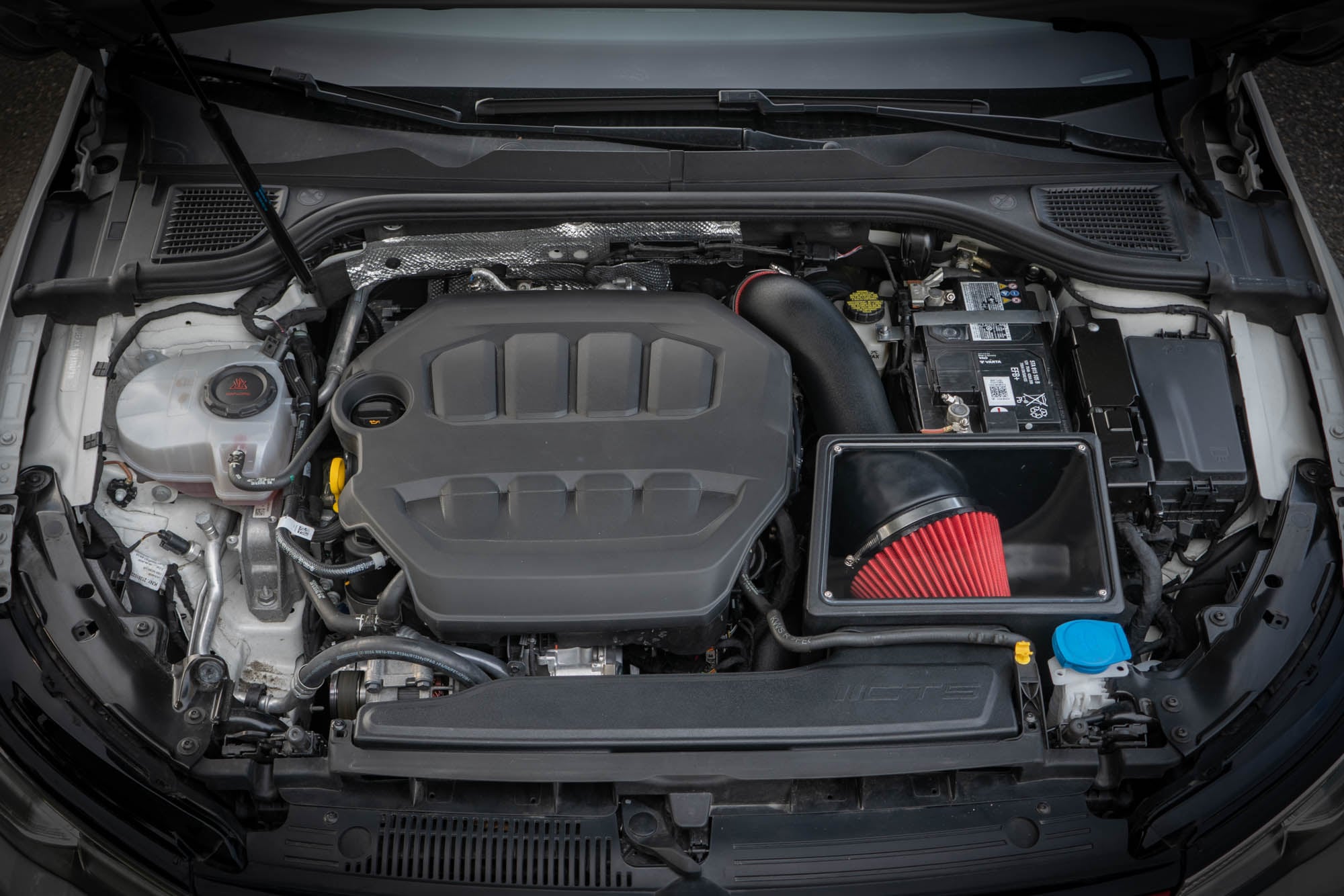 CTS High-Flow Intake VW Golf R MK8 MK8.5 EVO4 3