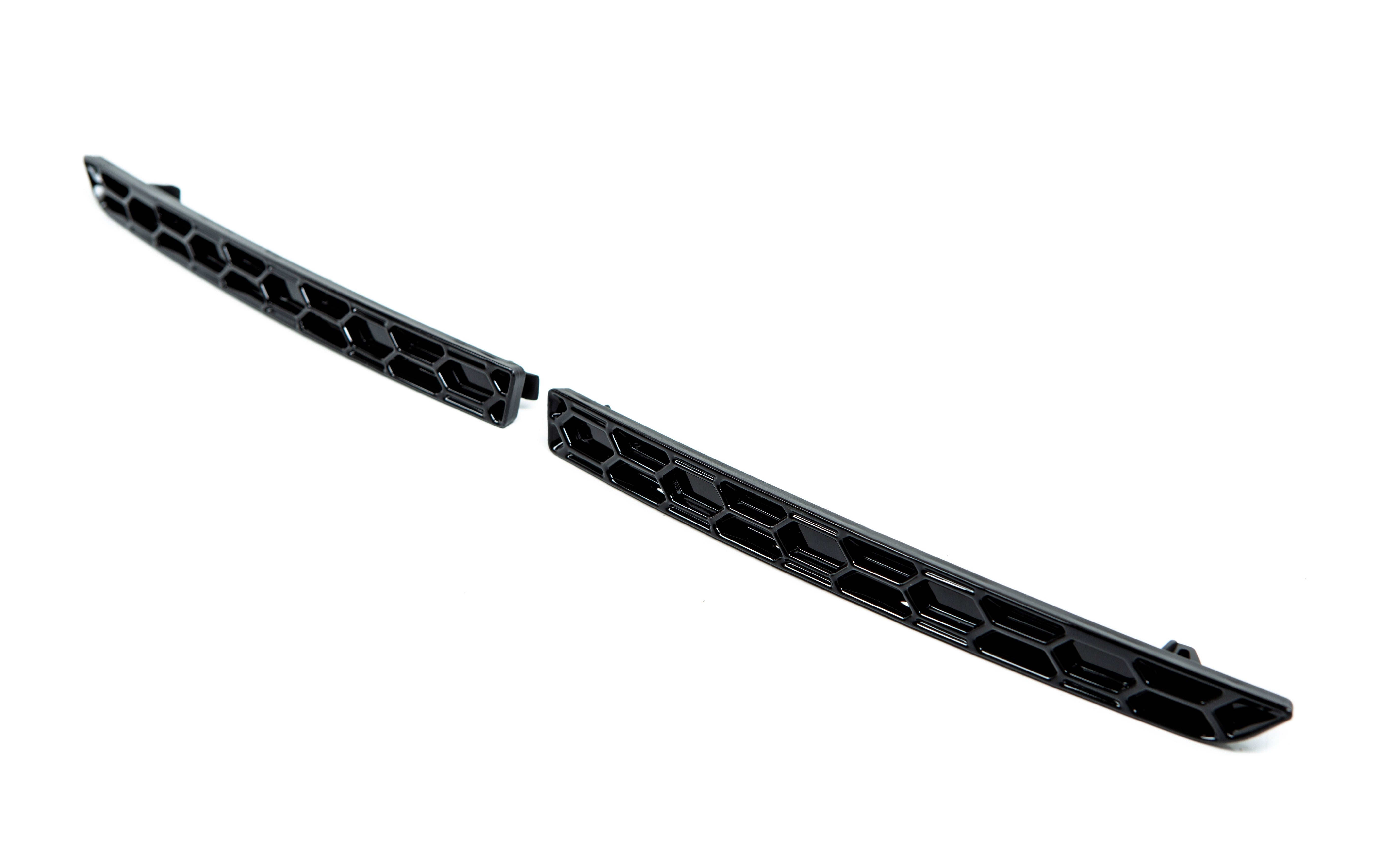 Acexxon Honeycomb reflector deletes BMW M3 F80 / M4 F8x