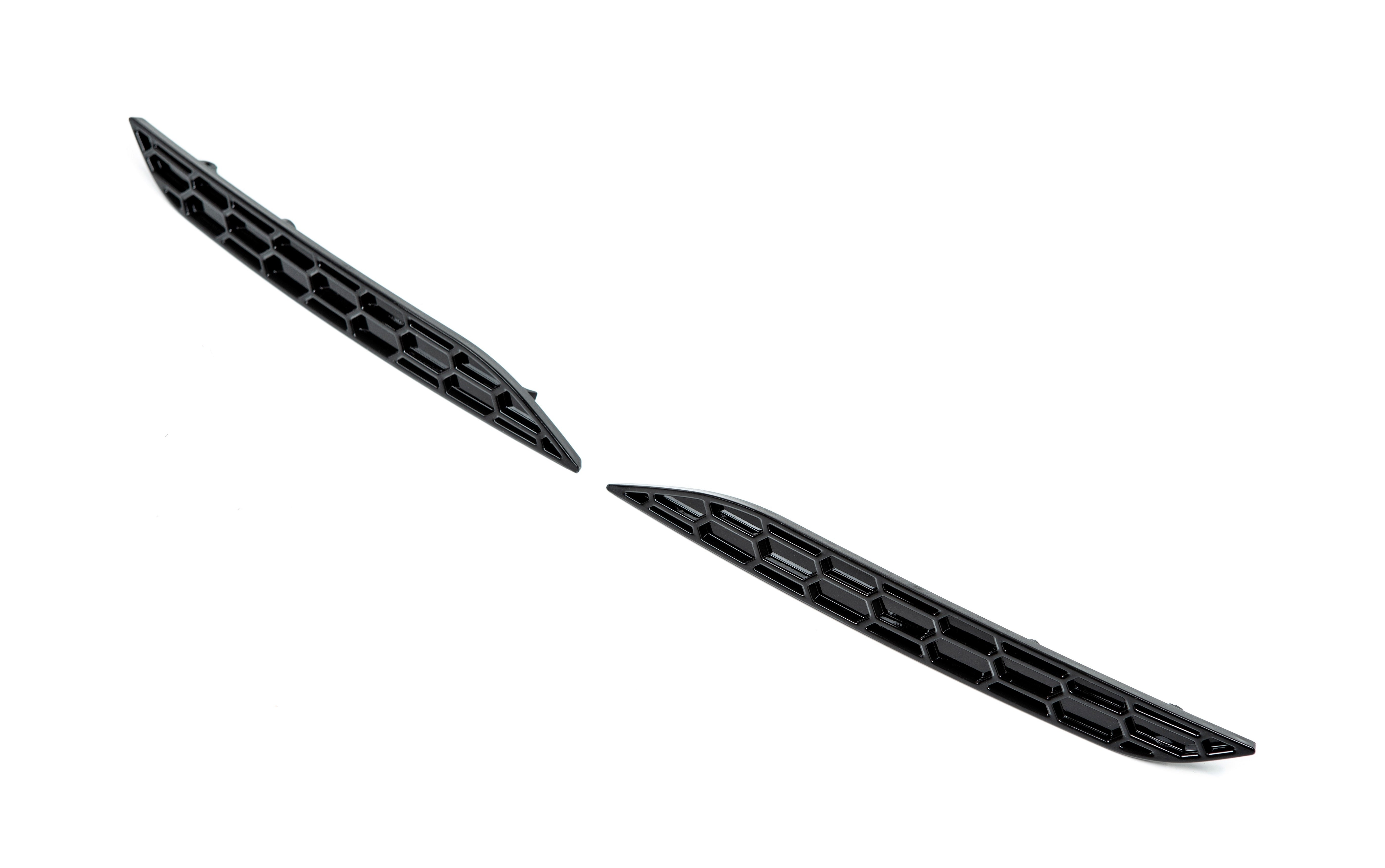 Acexxon Honeycomb achterreflector verwijdering BMW 235i / 240i F22